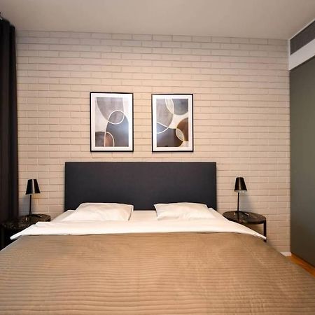 Skypark Luxury Apartment With Skyline View & Free Parking Bratislava Exteriér fotografie
